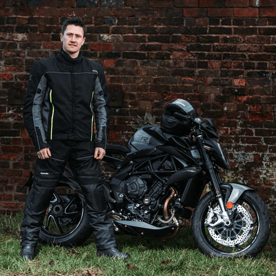 Spada outdoor photoshoot